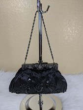 Bagtique Vintage Satin Beaded Handbag Chain Strap Kisslock Closure