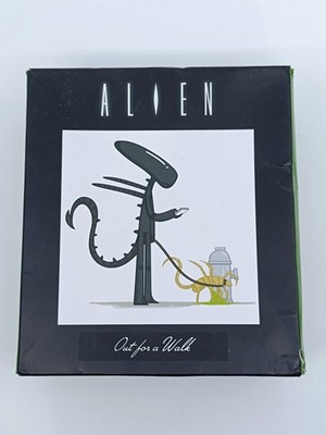 Loot Crate: Alien Out for a Walk - Jo3bot Artist Series Collectible Figure