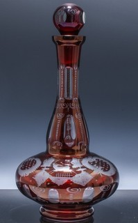 V.FINE ANTIQUE BOHEMIAM RUBY CUT TO CLEAR DEER BIRD SCENIC LIQUOR WINE DECANTER