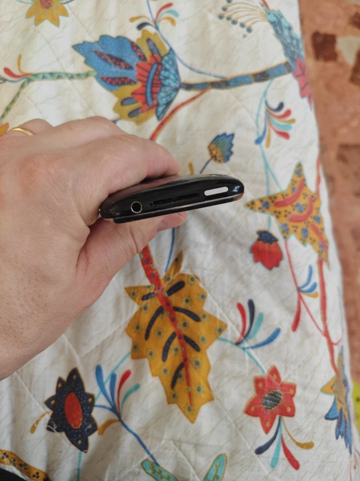 Apple iPhone 3GS 16gb A1303 Nero Black 1678 - Immagine 4 di 4