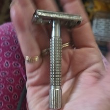 Vintage GILLETTE USA FLARE TIP SUPER SPEED RAZOR C1 1957 Heavy Wear