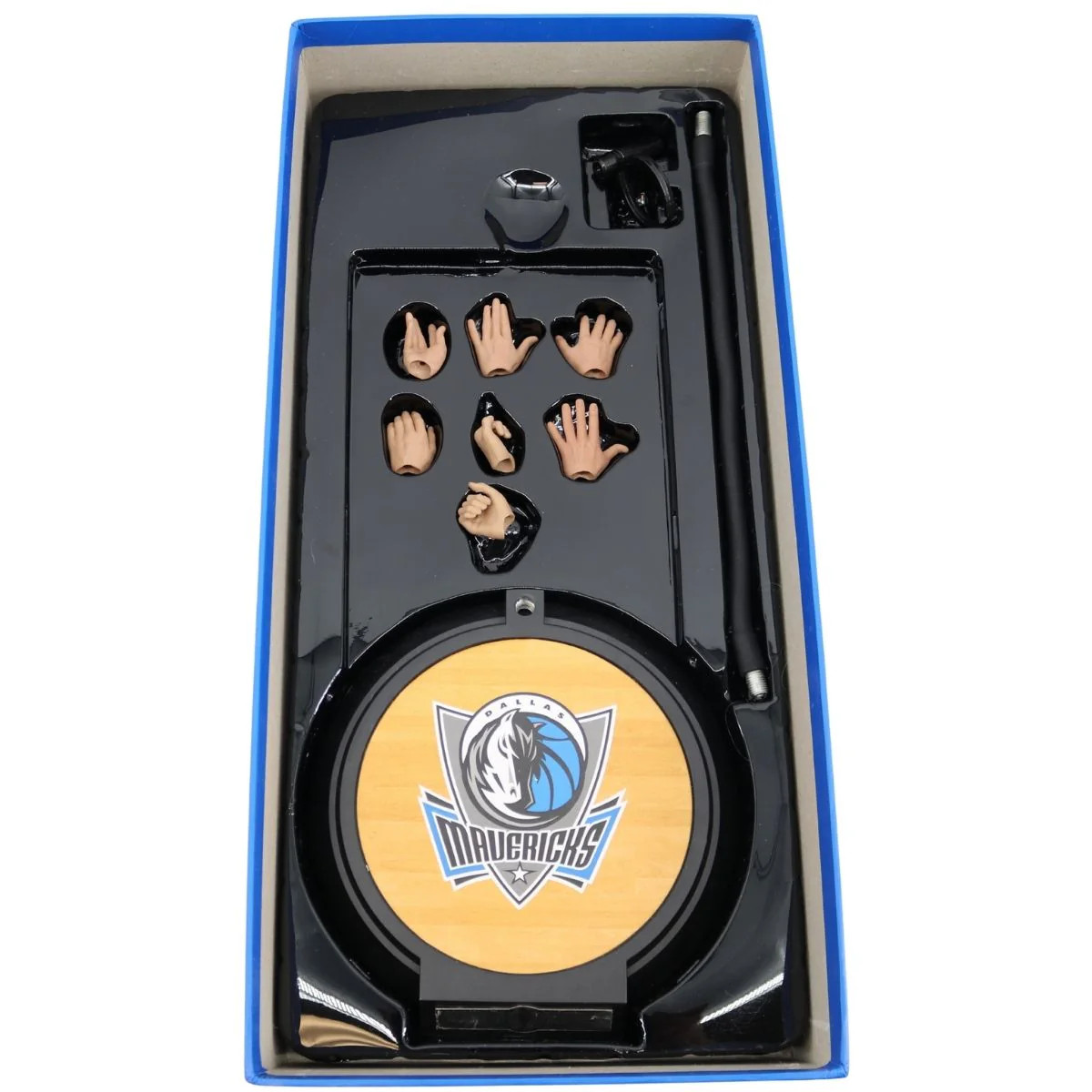 Dirk Nowitzki Dallas Mavericks Enterbay NBA Real Masterpiece 1:6