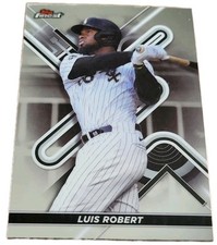 2022 Topps Finest #42 Luis Robert Chicago White Sox MLB Baseball Card (N6