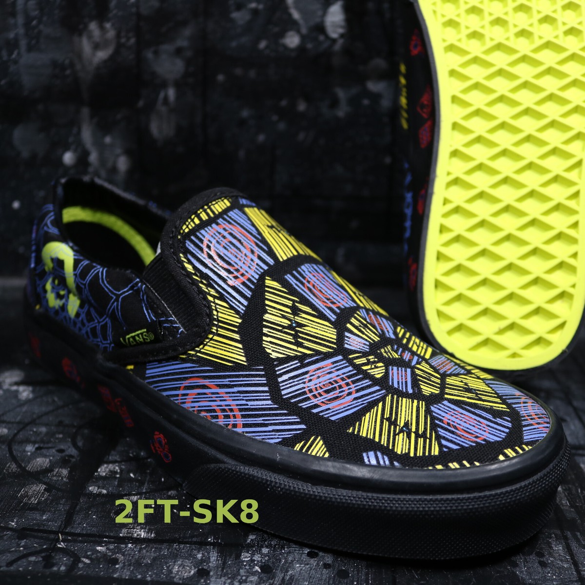 THE NIGHTMARE BEFORE CHRISTMAS X VANS SLIP ON OOGIEBOOGIE WOMEN'S