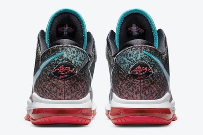 NIKE LEBRON 8 VIII V2 LOW MIAMI NIGHTS White Solar Red Blue DJ4436-100 US SIZE 7 NIKE LEBRON 8 VIII V2 LOW MIAMI NIGHTS White Solar Red Blue DJ4436-100 US SIZE 7