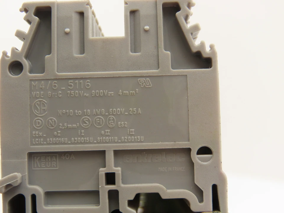 Entrelec Terminal Block Connector DIN Rail 10-18AWG 4mm² 600V 25A Lot of 153 - Image 2 of 4