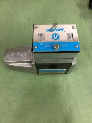 VICKERS PBDG4S4L012A50 DIRECTIONAL CONTROL VALVE 355897 115VAC NEW 
