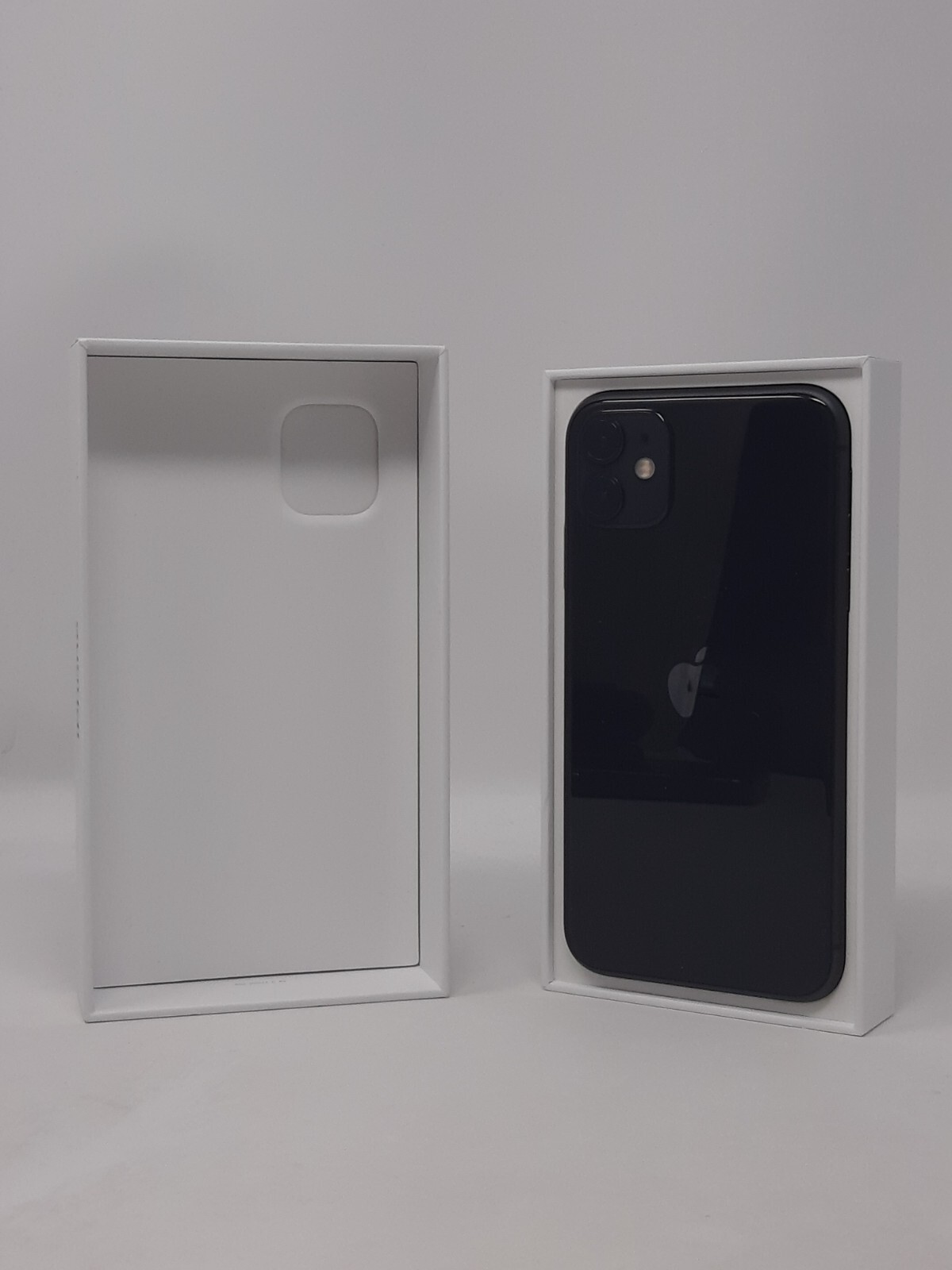 NEW Apple iPhone 11 64GB Black (Verizon/Unlocked) A2111 (B1