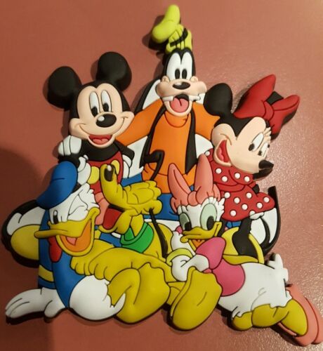 MAGNET / Aimant / Imán / Magnete MICKEY FAMILY / Famille Disneyland Paris - Photo 1/2