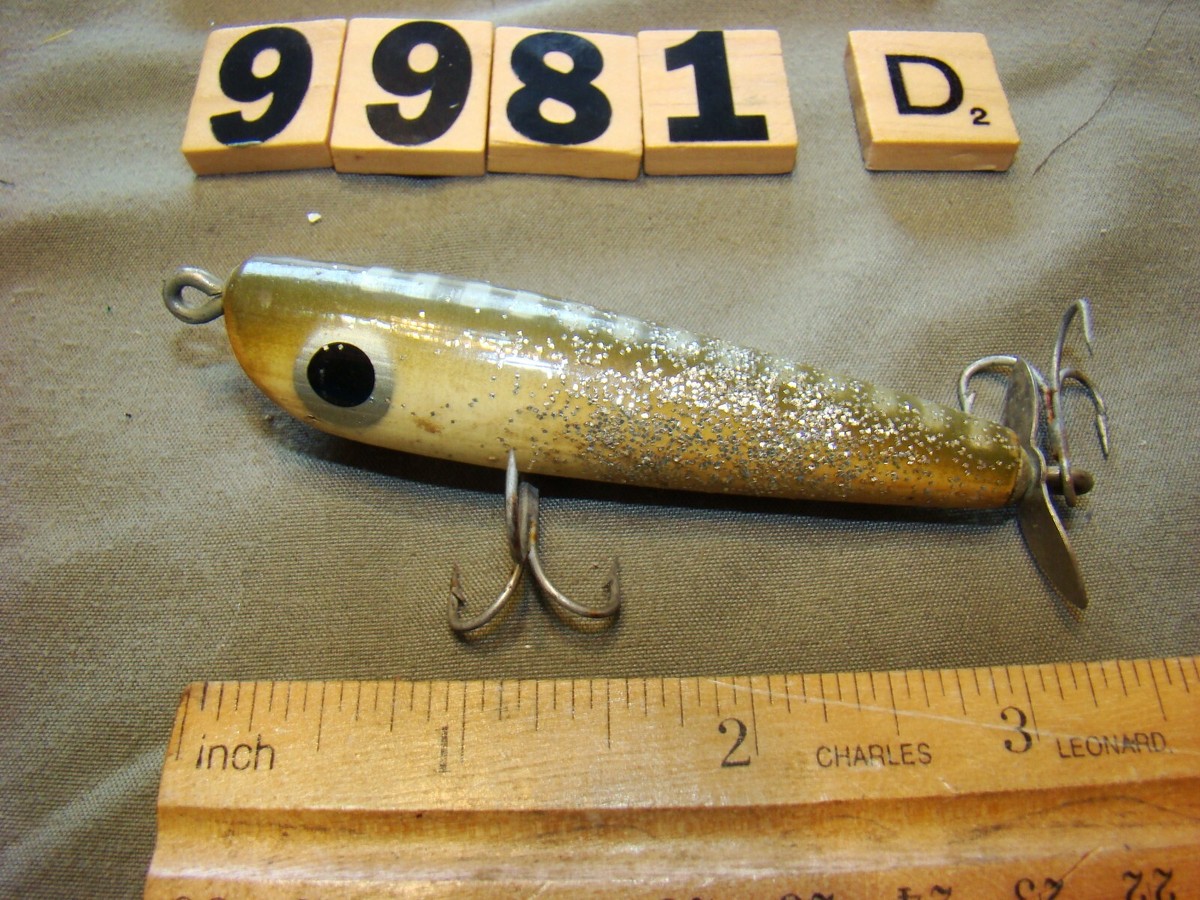 U9981 D WOODEN DALTON SPECIAL FISHING LURE | eBay