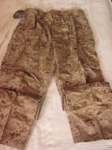 NEW USMC DESERT DIGITAL FROG PANTS, FRC 
