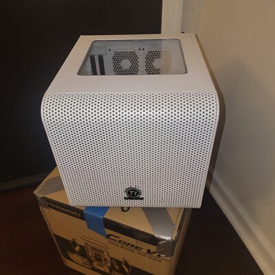 Thermaltake Core V1 w/ H60 CPU Cooler Snow Edition Mini ITX