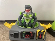 Beast Lab Shark Beast Creator Action Figure Experiment 80+ Sound Light Reactions