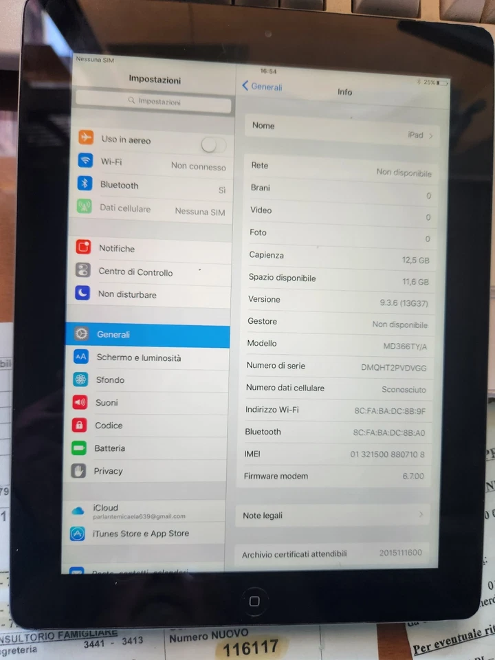 Apple iPad (3rd generation) · 16GB · Cellular, foto 1 di 5