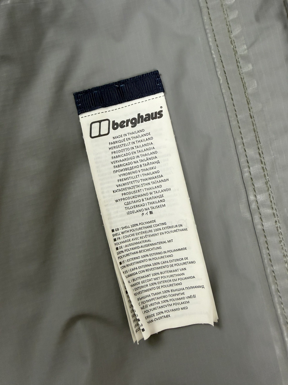 Berghaus Hydroshell Waterproof Jacket Size S Navy… - image 12