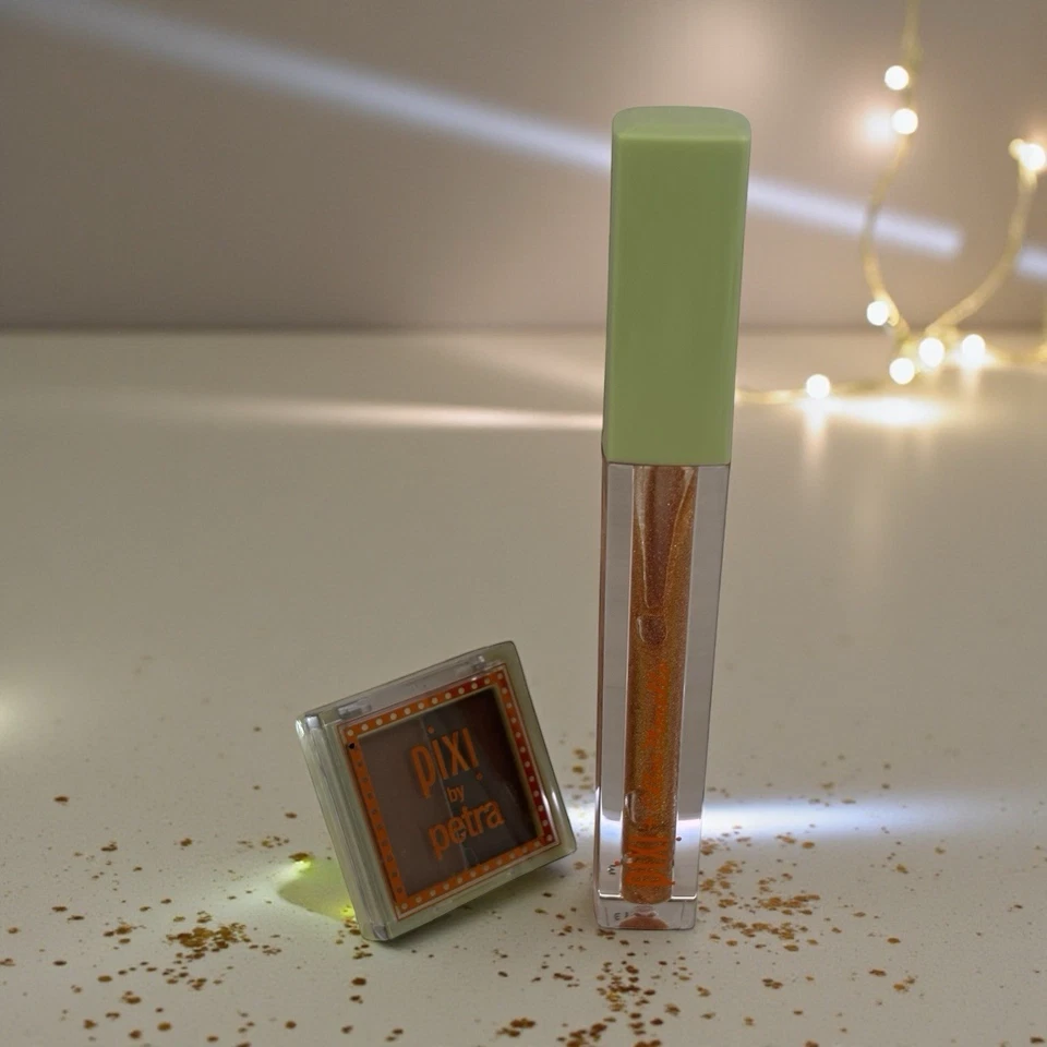 Pixi by Petra Eyebrow Powder Duo-Eyebrow Tinting Powder DEEP BLONDE TO BRUNETTE - Image 3 of 4