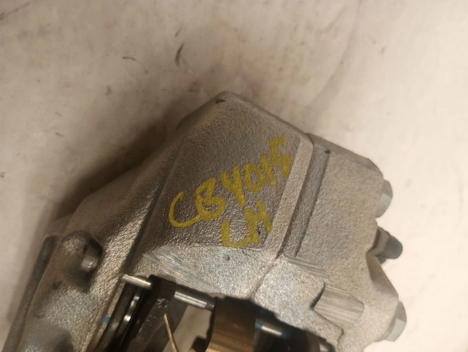 Driver Left Front Caliper For 2025 GMC Yukon XL 1500 3109427 - Image 2 of 4