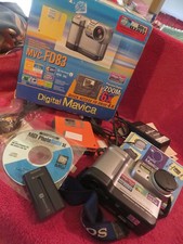 Vintage 1990s Sony Mavica MVC-FD83 1MP Digital Camera Floppy DiskS