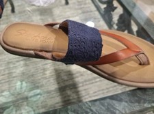 Skechers Maui Island Women's Slip-on Sandals Sz 9M Navy Blue/ Tan