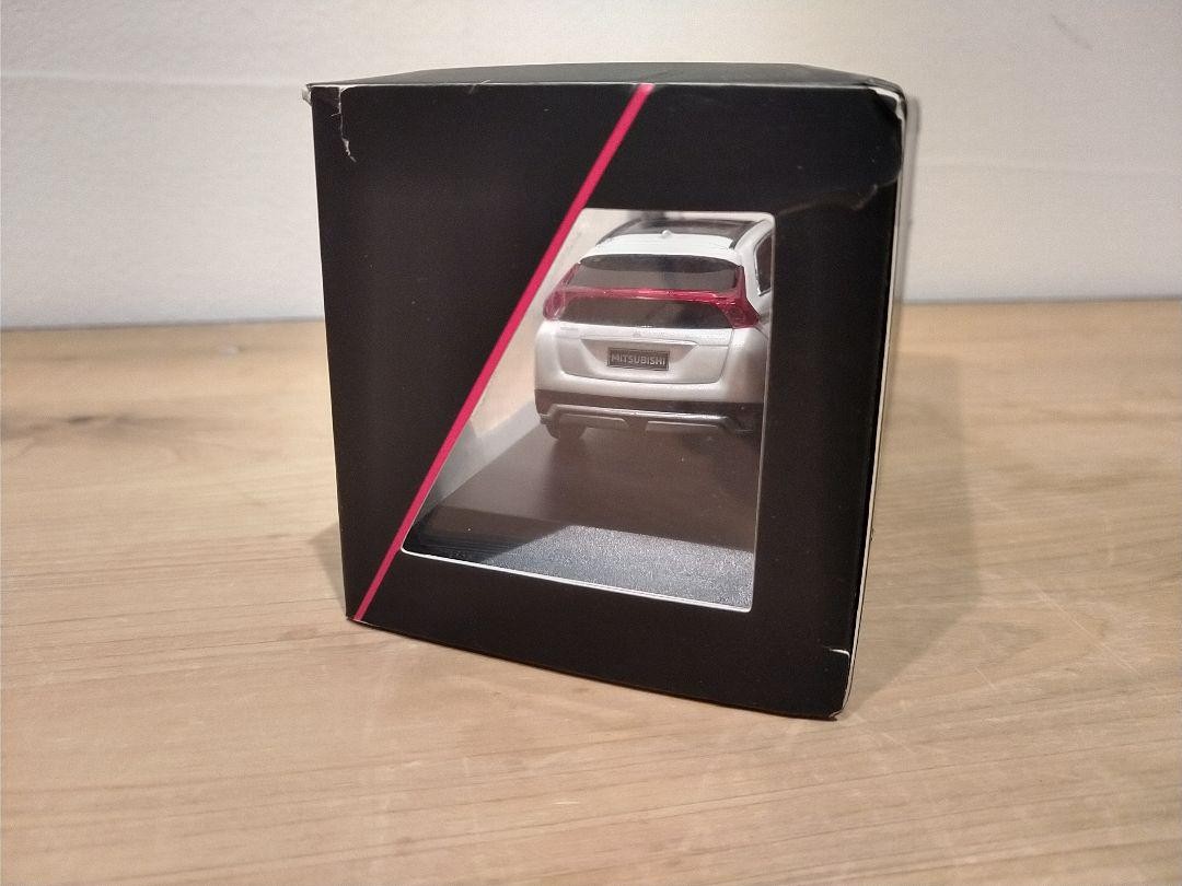Mitsubishi Eclipse Cross Minicar 1/43 White | eBay