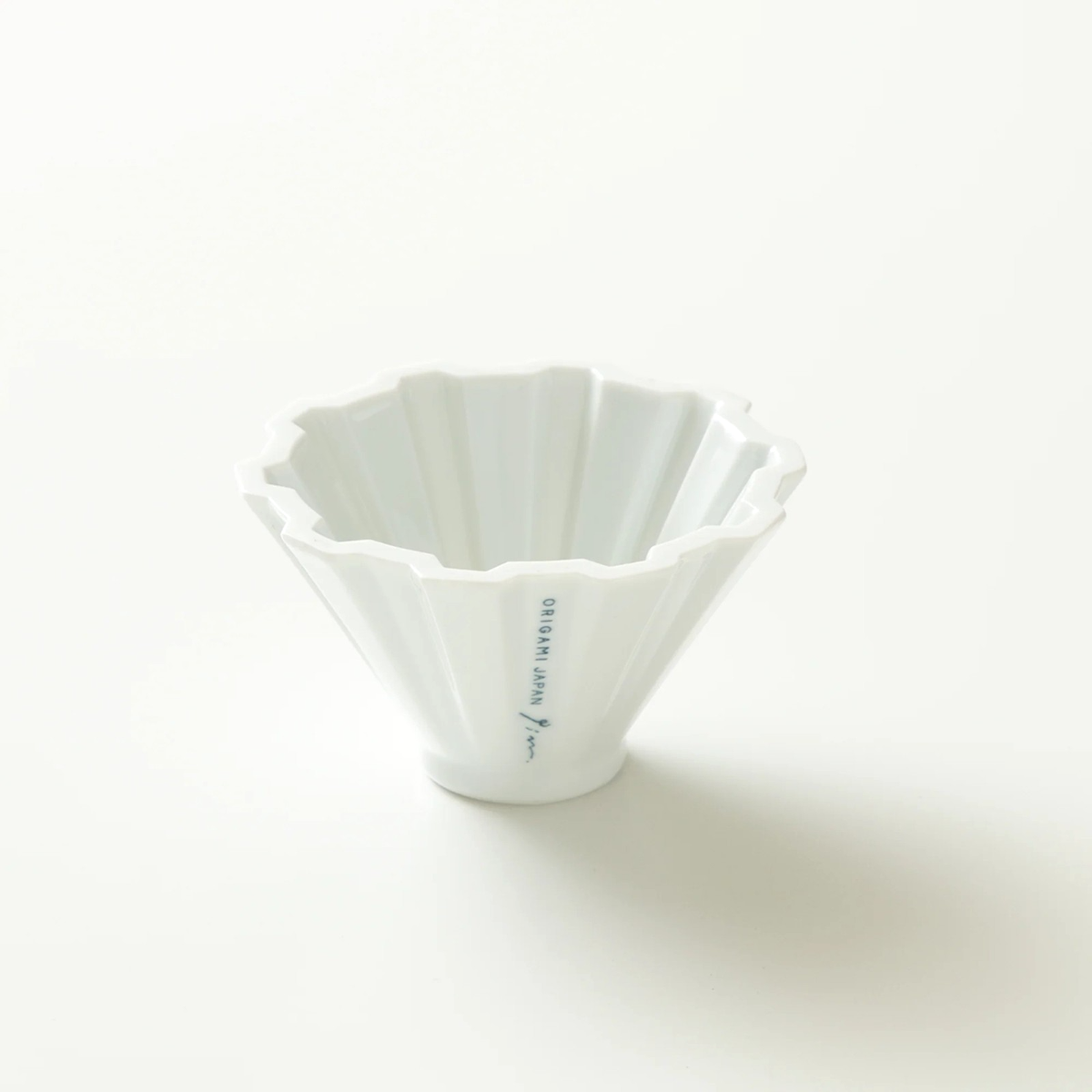 ORIGAMI Pinn Dripper White + Jig Coffee Pour Over LEAVES COFFEE