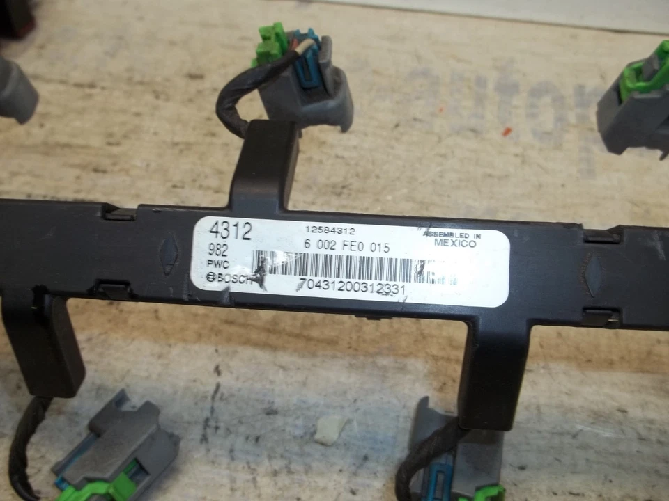 04-09 Arnés de cableado inyector de combustible Cadillac CTS STS SRX 2,8 L 3,6 L 12584312 Foto 2 de 4