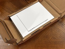 BOX ONLY Apple MacBook Air 13  M3 10GB 518GB From Demo Laptop