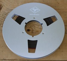 Agfa Professional PEM 368 10.5" Metal NAB Reel with 1/4" Tape & Hardcase