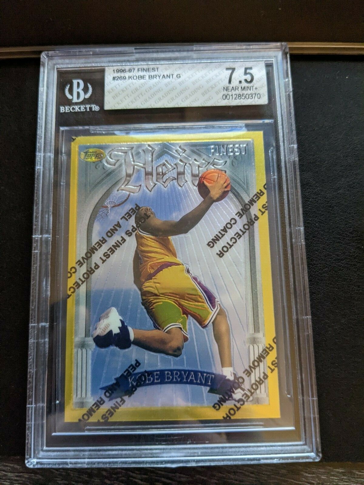 1996-97 Topps Finest Kobe Bryant Gold Heirs Rookie Lakers RC Near Mint BGS  7.5