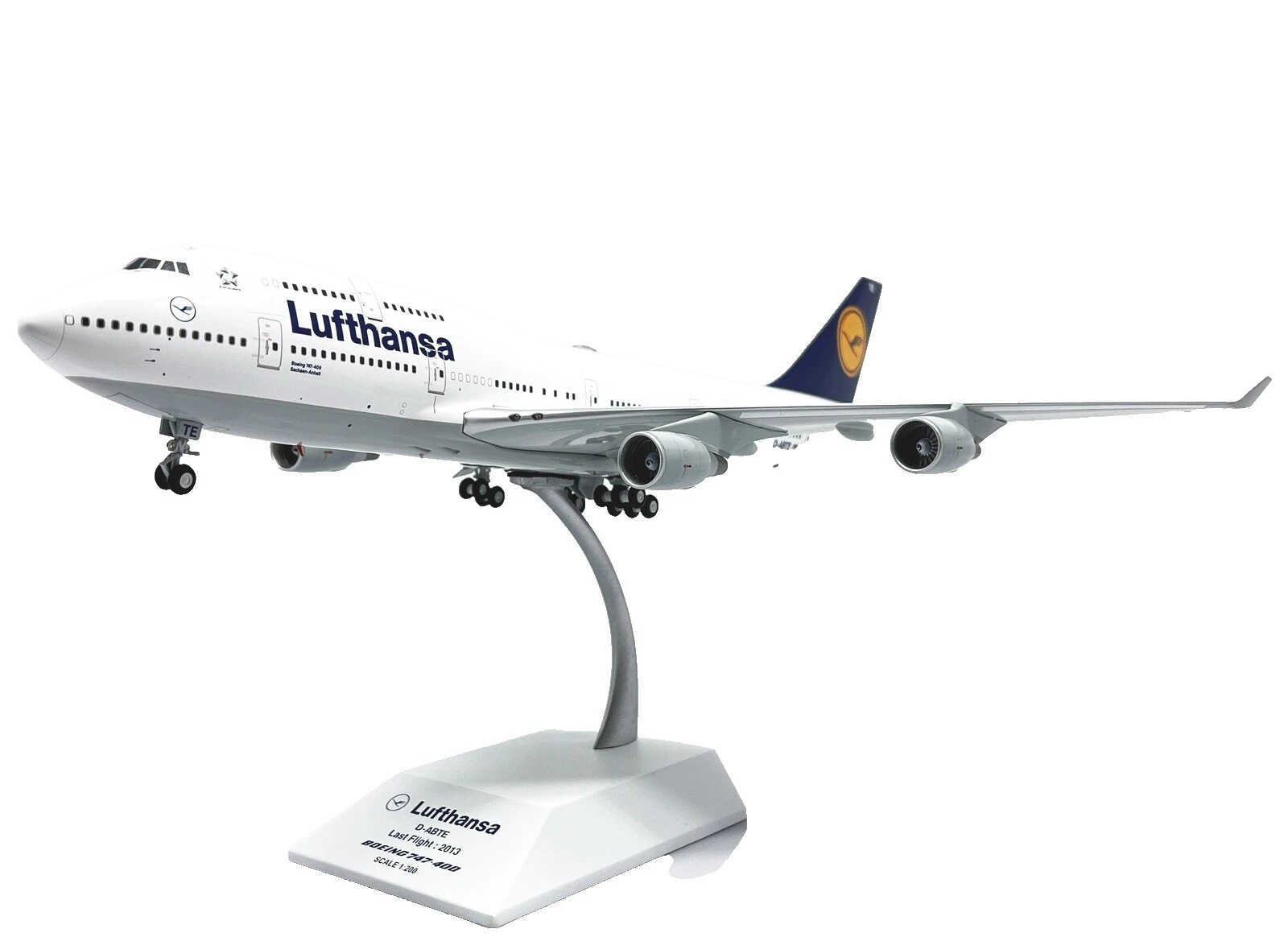 Boeing 1:200 Scale Diecast Aircraft & Spacecraft with Unopened Box