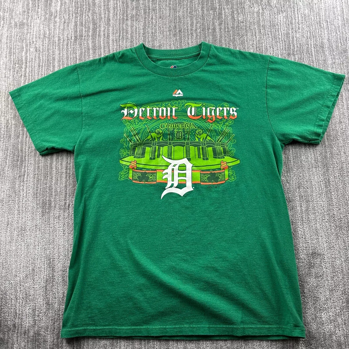 Detroit Tigers T Shirt Adult Medium Green St Patricks MLB Baseball Mens