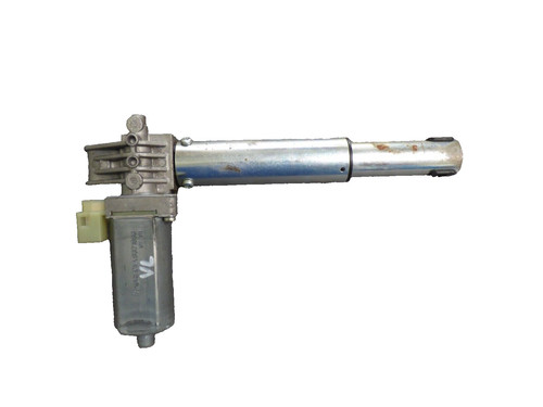 BMW E60 E61 Stellmotor Sitzverstellung Höhenverstellung vorne links 8321086