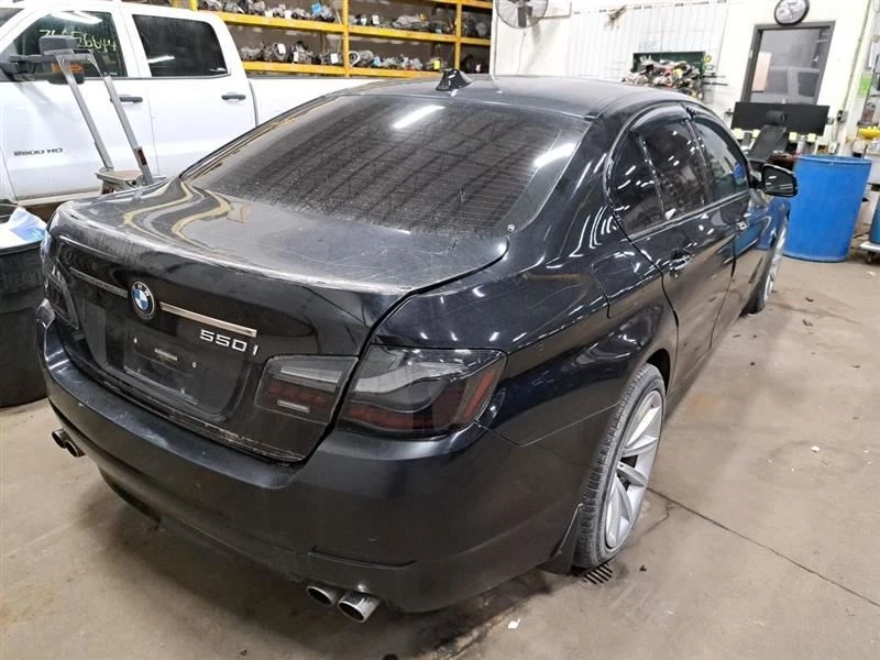 Puntal lado del conductor LH 2011 550i Sku#3993562 Foto 4 de 4