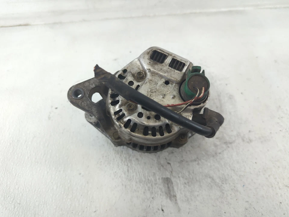 1993 Chevrolet Metro Alternator Generator Charging Assembly Engine Oem RR0ZY - Image 3 of 4