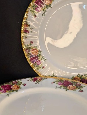Set of 4 Vintage Royal Albert Old Country Roses Dinner Plates   10.25'' England
