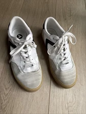 Airwalk Grip J  Men's Comfy Sneaker/ Skateboarding Shoe Sz 9