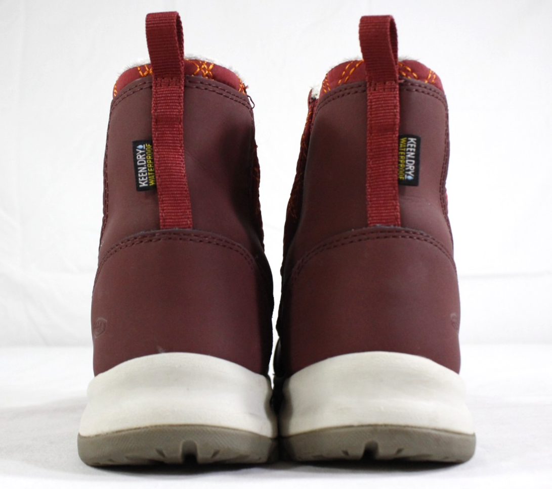 Keen Boots Women's 6.5 W Terradora II Wintry Pull On Warm