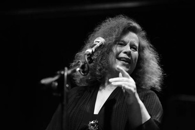 Singer Sarah Jane Morris Performing At The South Coast Jazz Festiv- Old Photo 2