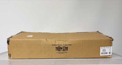 Tripp Lite B021-000-19-HD 1RU Rackmount Console with 19'' LCD Display