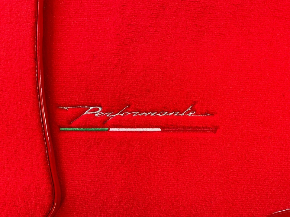 Alfombrillas para Alfa Romeo Rojo Perfomante Alfombras a medida para todos los modelos AutoWin Foto 4 de 4