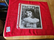 1  - 8 x 10 B + W  Photo of Elizabeth Taylo( Pre-Printed  Signature personal )#4