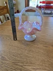 VINTAGE FENTON ART GLASS PINK OPALESCENT MINI BASKET ENGRAVE-2010