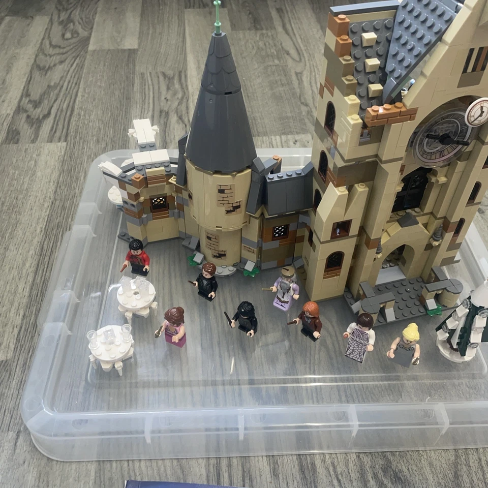 Harry Potter Building Brick Winter Christmas Castle ( Made Today ) - Image 3 of 4