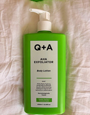 Q+A AHA Exfoliator Body Lotion 250ml Golden Vanilla & Coconut, Unisex