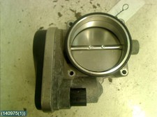 Drosselklappengeh�use - BMW 7 E65/66    00-08 - 13547506627 - 112,230 km