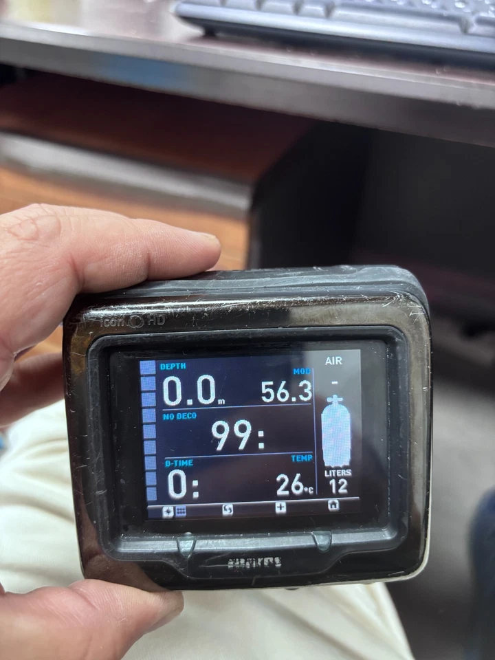 Mares Icon HD Tauchcomputer + Tanksender - Luft integriert, Farbdisplay - Bild 3 von 4