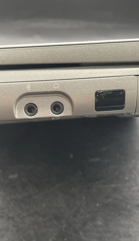 Dell Latitude D610 PP11L Laptop Intel Pentium Processor Notebook No HDD - Image 4 of 4