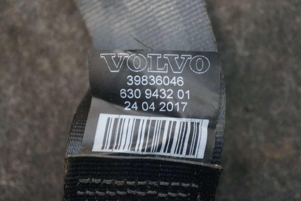 Retractor de cinturón de seguridad exterior trasero derecho o derecho 39836046 OEM Volvo S90 V90 2017-21 Foto 3 de 3