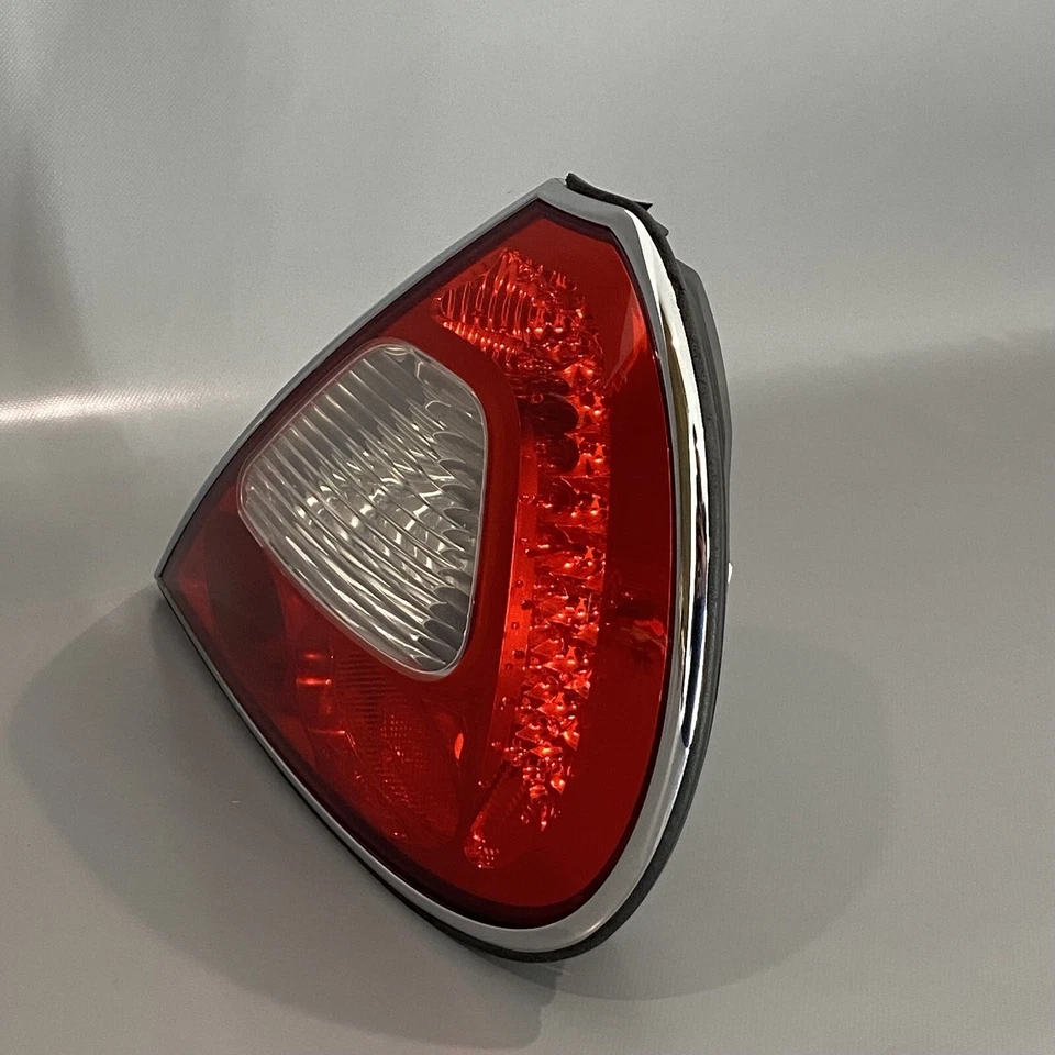 LUZ TRASERA DERECHA PASAJERO JAGUAR XJ8 XJR 2004 2005 2006 2007 2008 OEM Foto 4 de 4