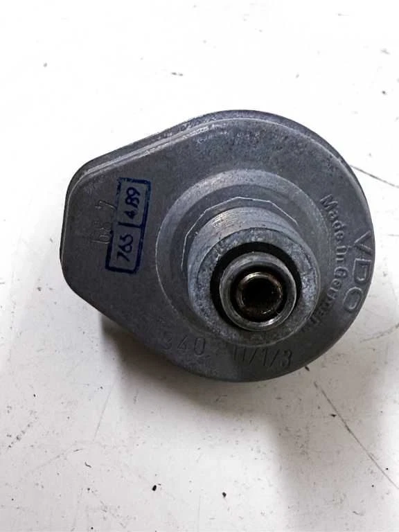 Sensor de cable de control de crucero Mercedes 0045420517 R107 W114 W115 W116 OEM Foto 3 de 4